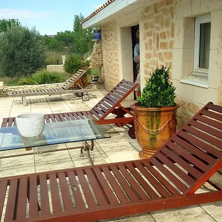 Sleeps 8 Pool *